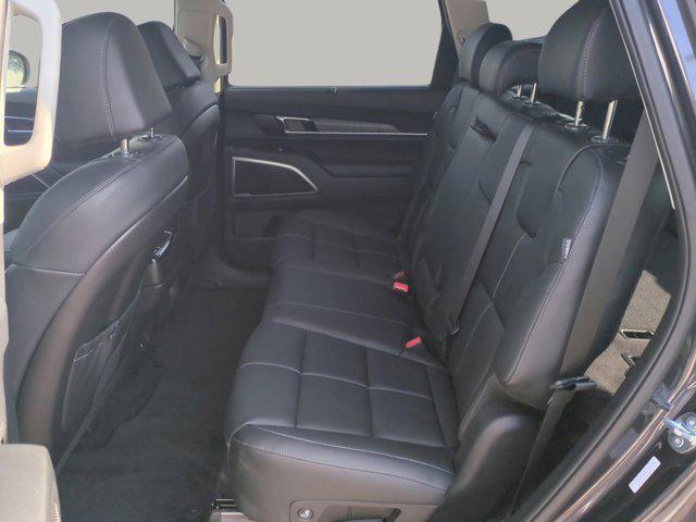 new 2025 Kia Telluride car, priced at $40,125