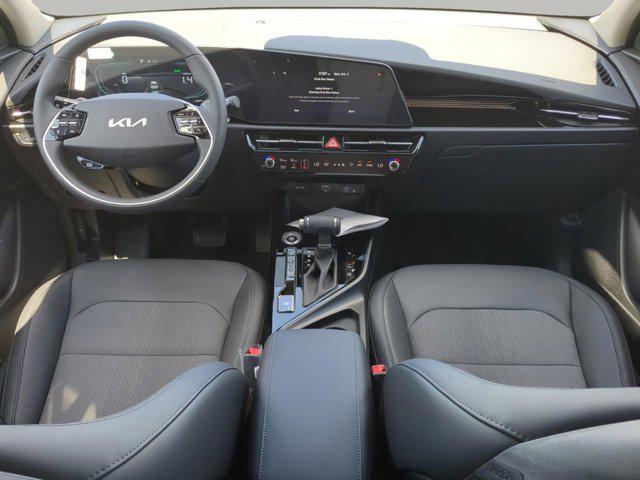 new 2025 Kia Niro car, priced at $28,301