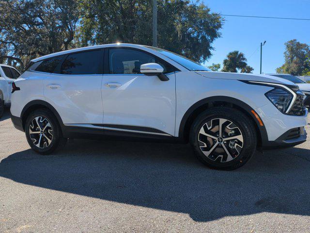 new 2025 Kia Sportage car, priced at $30,734