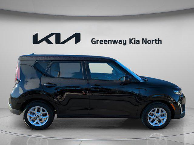 new 2025 Kia Soul car, priced at $20,173