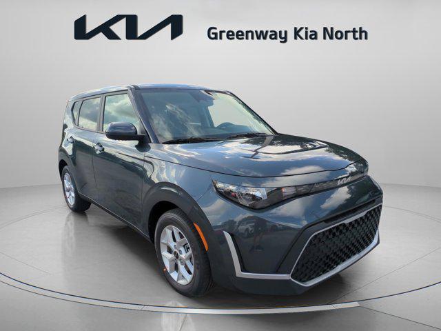 new 2025 Kia Soul car, priced at $19,933