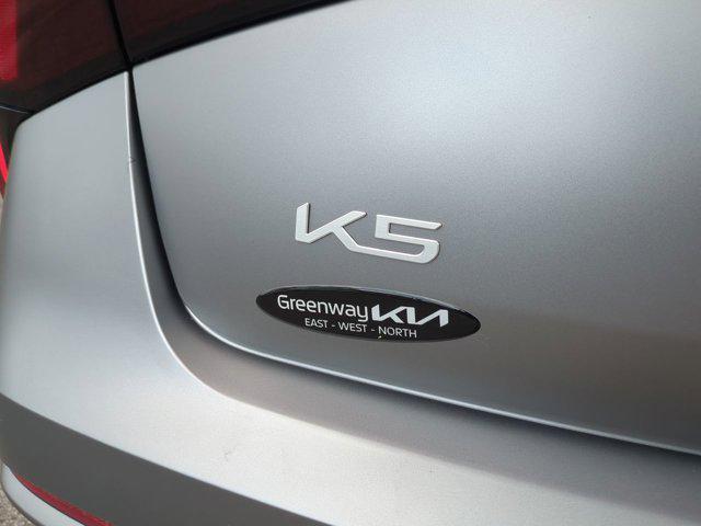 new 2025 Kia K5 car, priced at $29,322