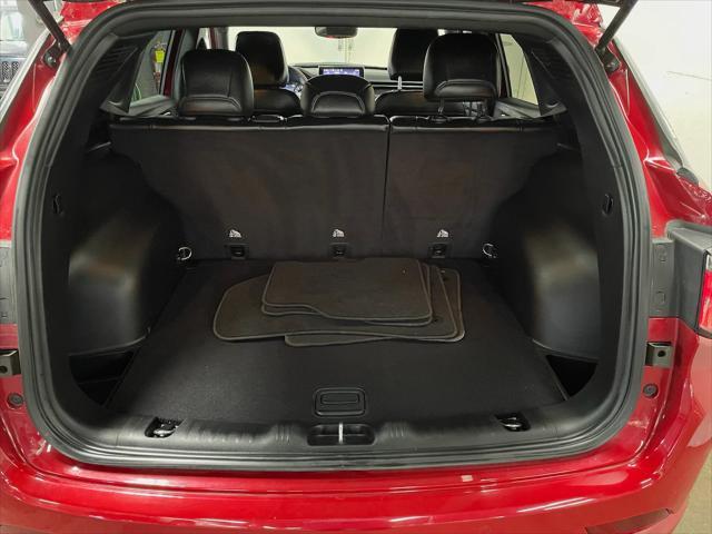 used 2022 Jeep Compass car, priced at $25,424