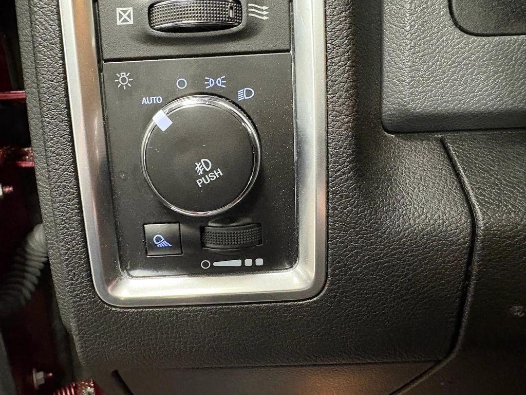 used 2020 Ram 1500 Classic car, priced at $28,999