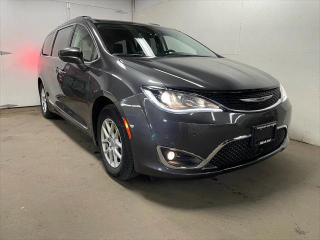 used 2020 Chrysler Pacifica car, priced at $20,899