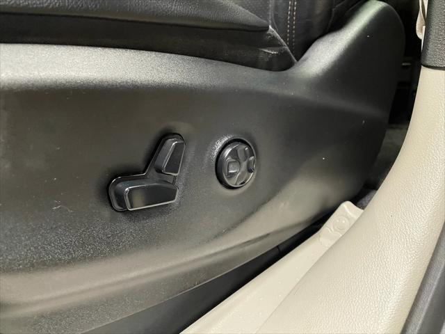 used 2020 Chrysler Pacifica car, priced at $20,899