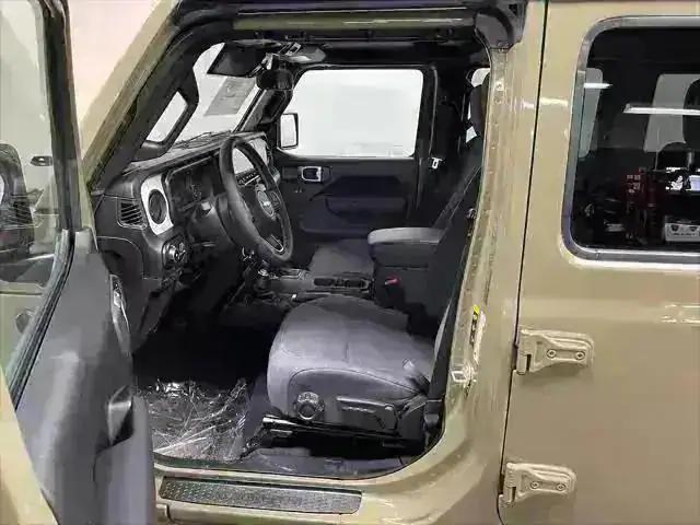 new 2025 Jeep Wrangler car, priced at $51,930