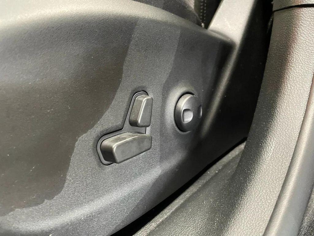 used 2022 Jeep Cherokee car, priced at $28,524