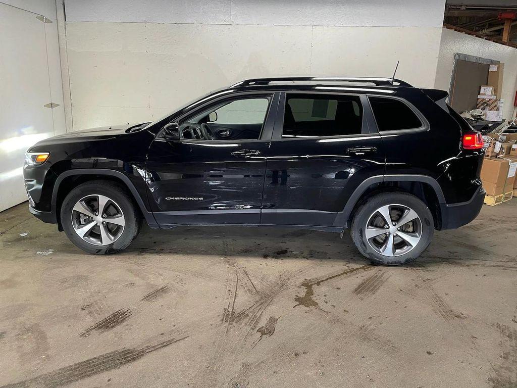 used 2022 Jeep Cherokee car, priced at $28,524