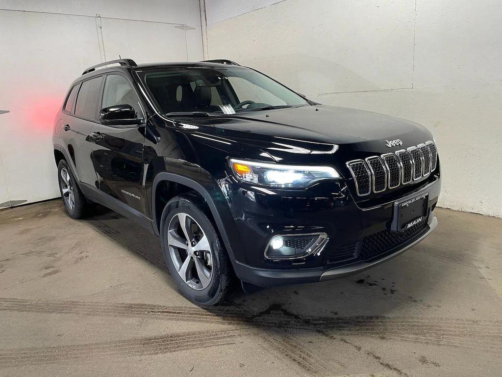 used 2022 Jeep Cherokee car, priced at $28,524
