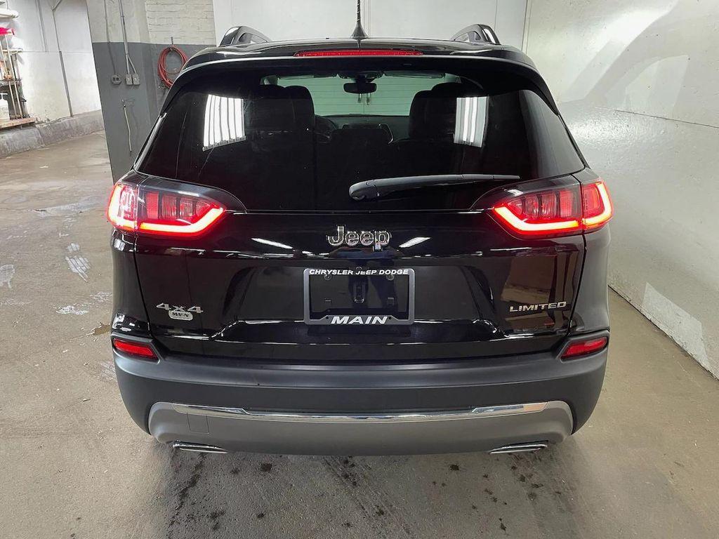 used 2022 Jeep Cherokee car, priced at $28,524