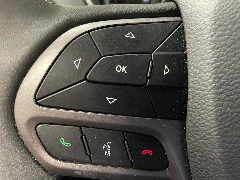 used 2022 Jeep Cherokee car, priced at $28,524