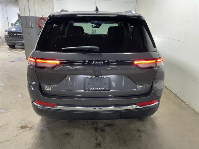 used 2022 Jeep Grand Cherokee car, priced at $34,999