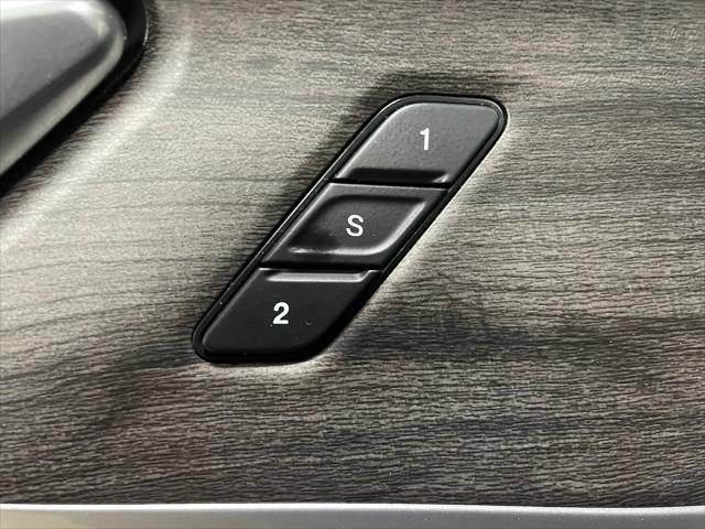 used 2022 Jeep Grand Cherokee car, priced at $34,999