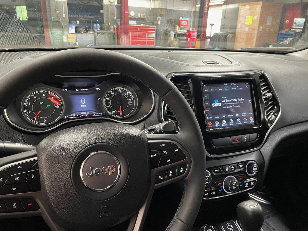 used 2022 Jeep Cherokee car, priced at $27,999