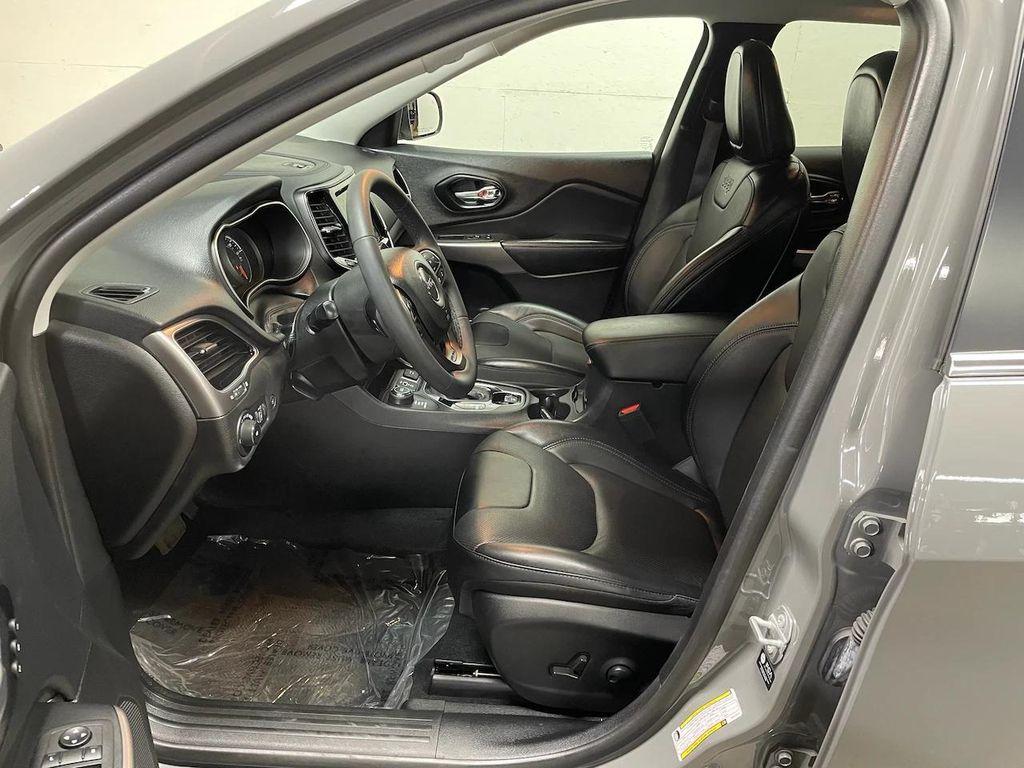 used 2022 Jeep Cherokee car, priced at $27,999