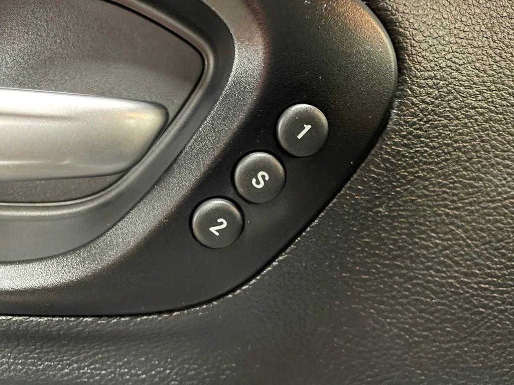 used 2022 Jeep Cherokee car, priced at $27,999