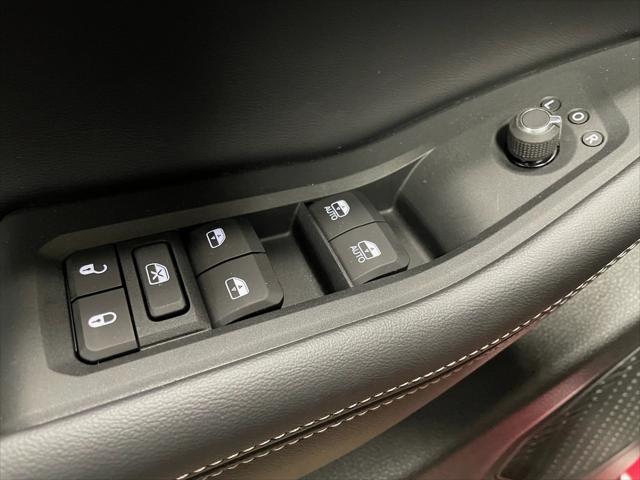 new 2025 Jeep Grand Cherokee car, priced at $47,725
