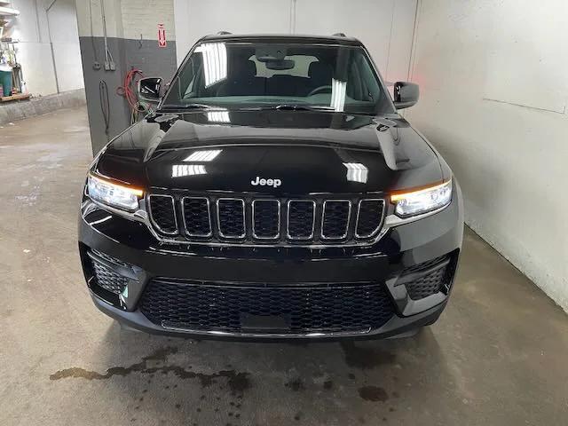 new 2024 Jeep Grand Cherokee car, priced at $43,175