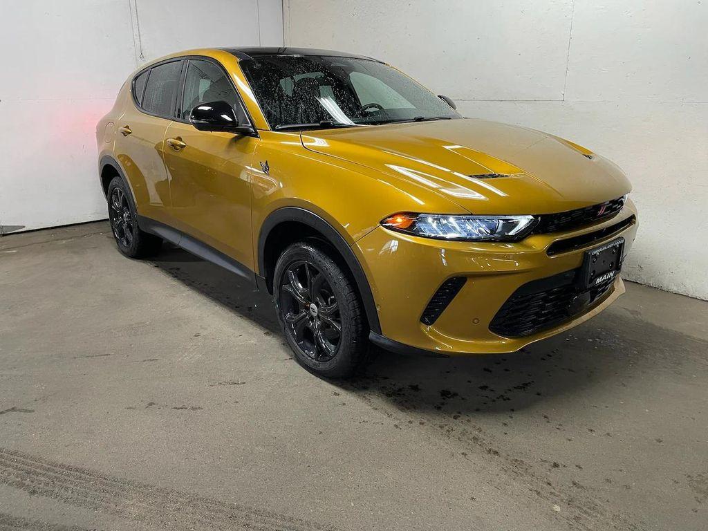 used 2024 Dodge Hornet car, priced at $29,492