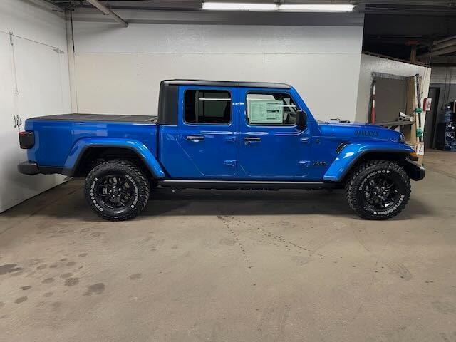 new 2024 Jeep Gladiator car, priced at $55,225