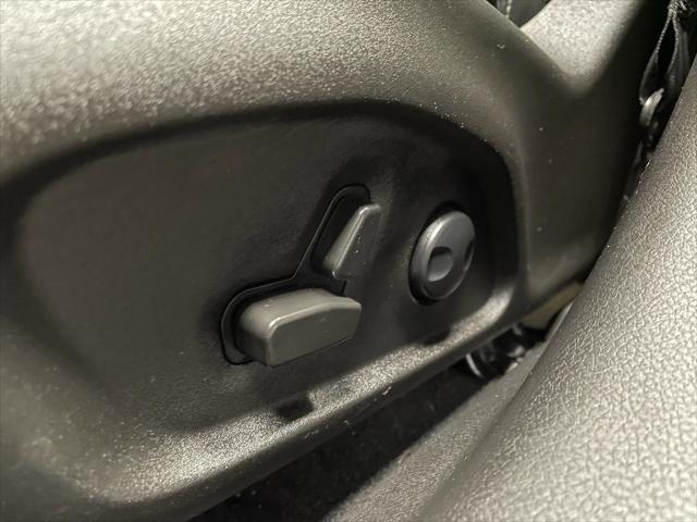used 2022 Jeep Renegade car, priced at $24,999