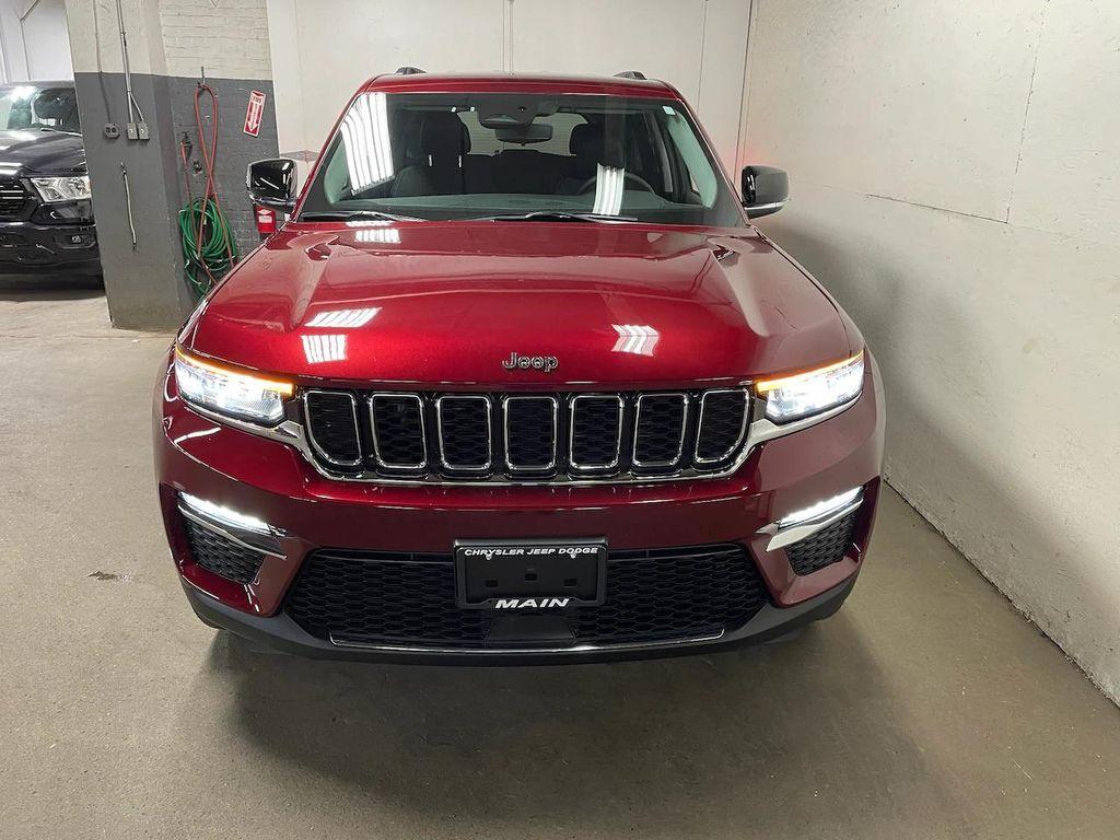 used 2023 Jeep Grand Cherokee car, priced at $37,999