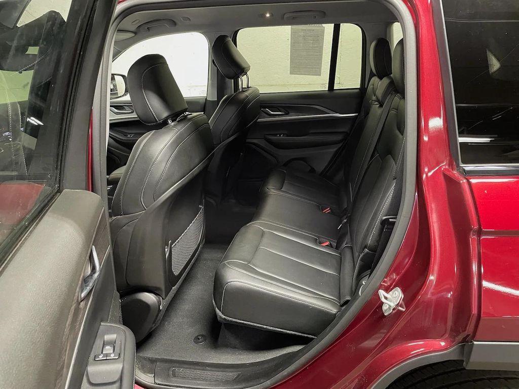 used 2023 Jeep Grand Cherokee car, priced at $37,999