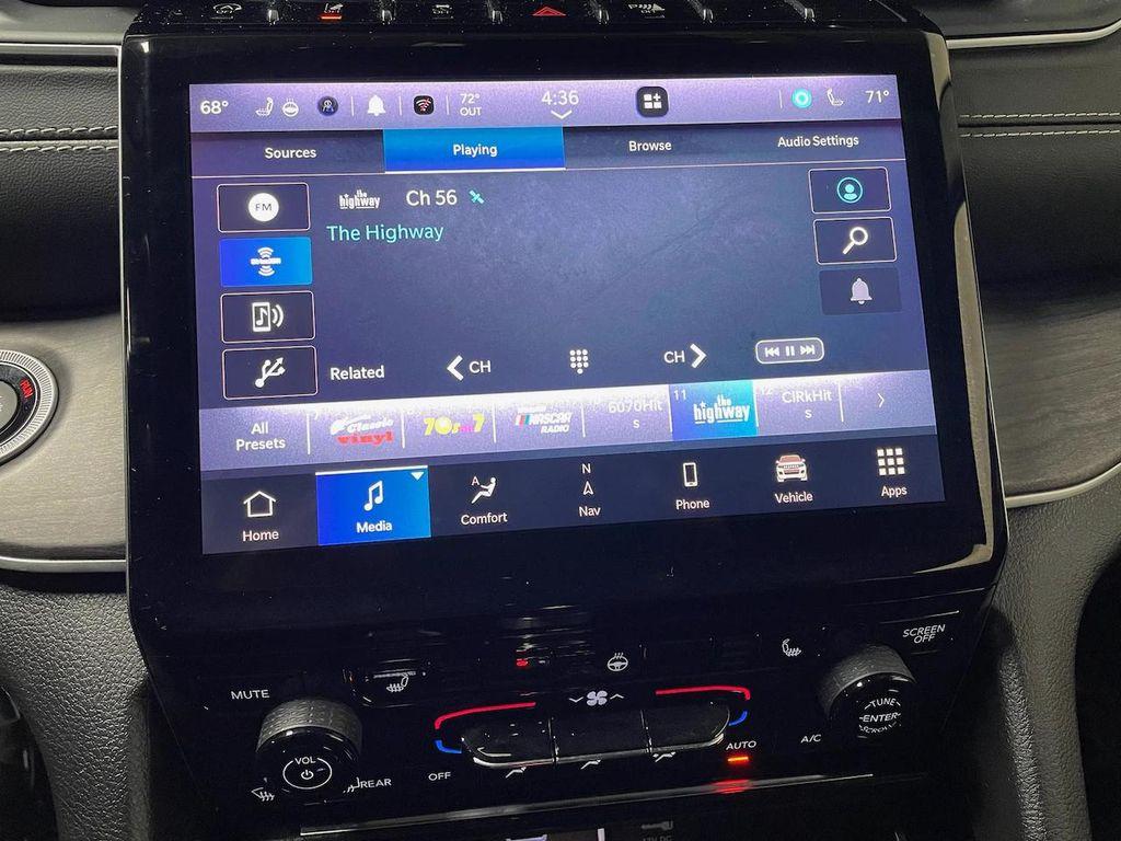 used 2023 Jeep Grand Cherokee car, priced at $37,999