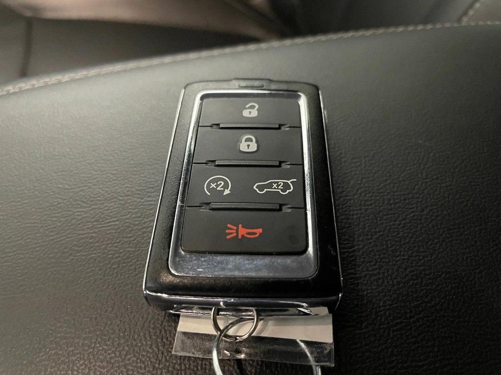 used 2023 Jeep Grand Cherokee car, priced at $37,999