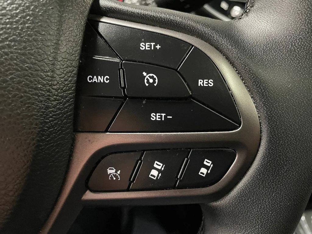 used 2022 Jeep Cherokee car, priced at $29,499