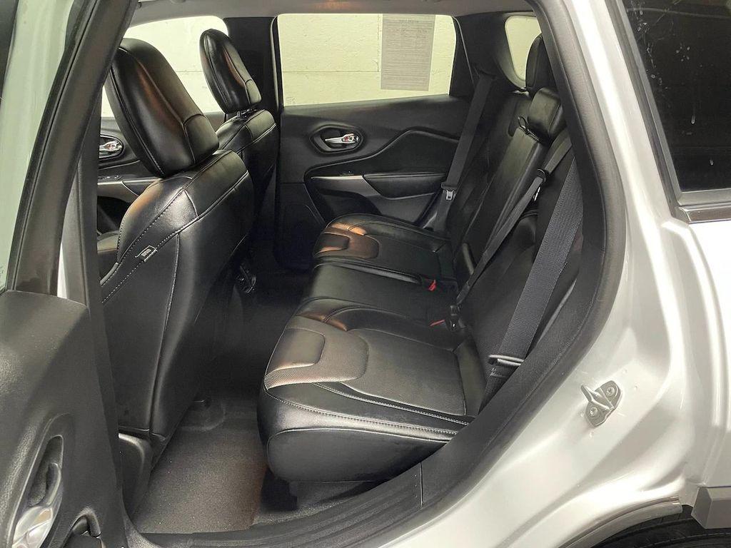 used 2022 Jeep Cherokee car, priced at $29,499