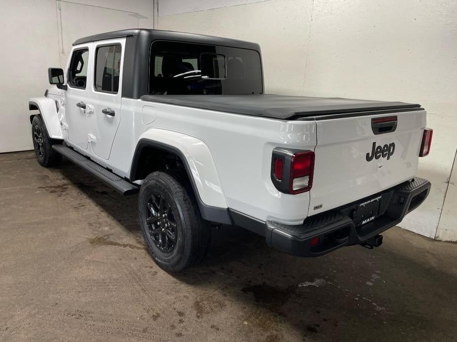 used 2022 Jeep Gladiator car, priced at $39,499