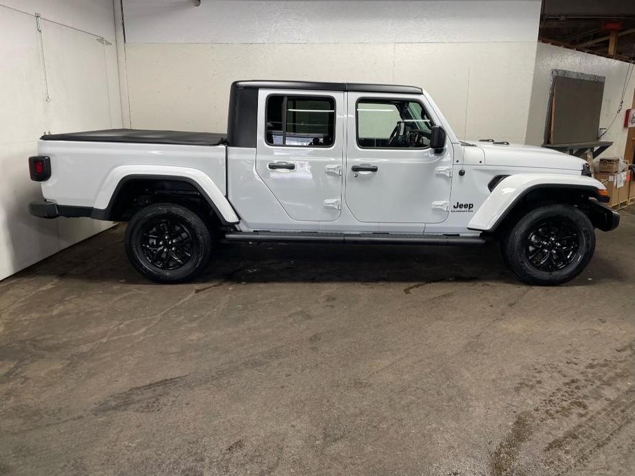 used 2022 Jeep Gladiator car, priced at $39,499