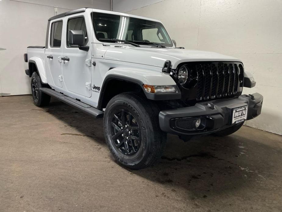 used 2022 Jeep Gladiator car, priced at $39,499