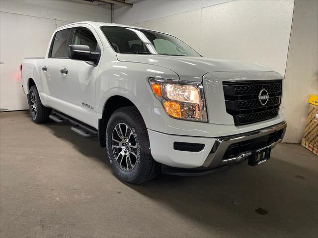 used 2023 Nissan Titan car, priced at $33,999