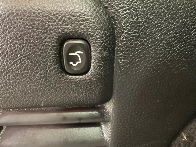 used 2020 Jeep Grand Cherokee car, priced at $28,499