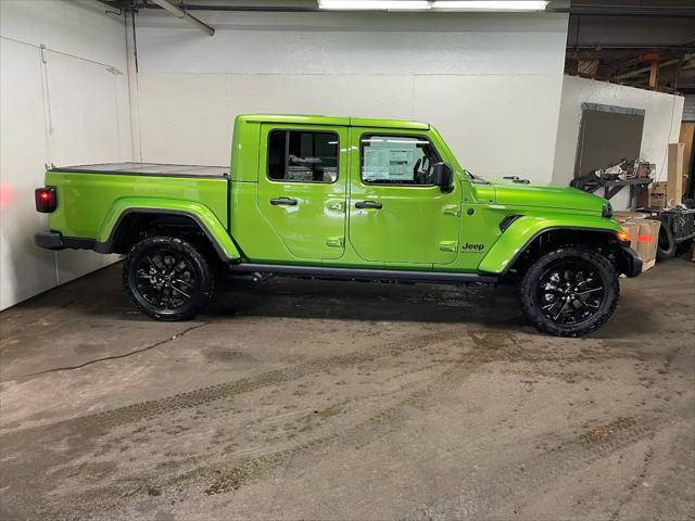 new 2025 Jeep Gladiator car, priced at $46,920