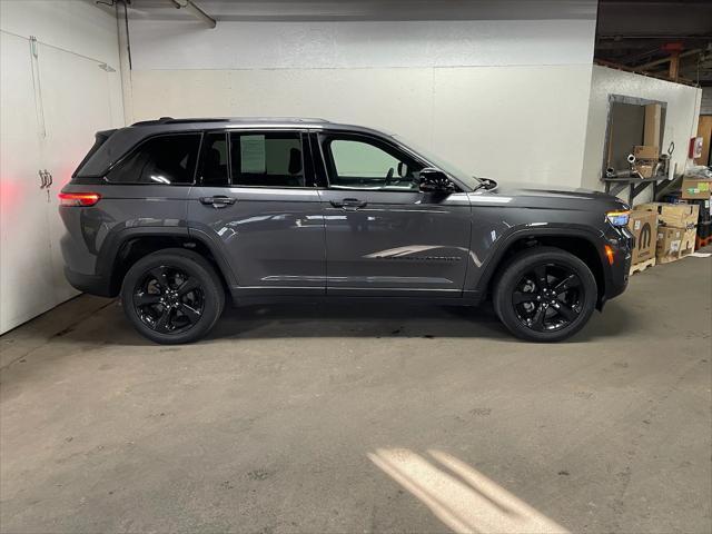 used 2023 Jeep Grand Cherokee car, priced at $36,999