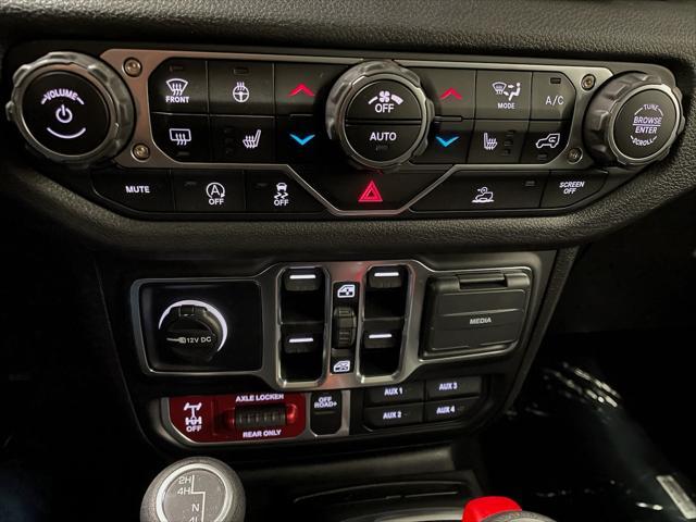 new 2025 Jeep Gladiator car, priced at $52,260