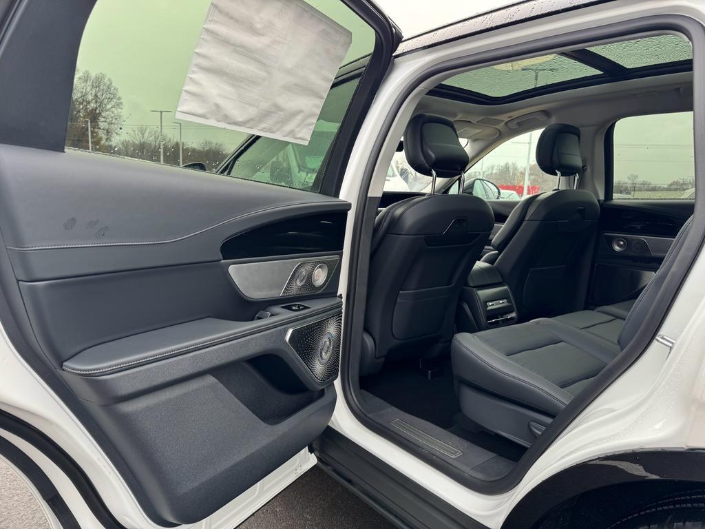 new 2026 Lincoln Nautilus car, priced at $78,210