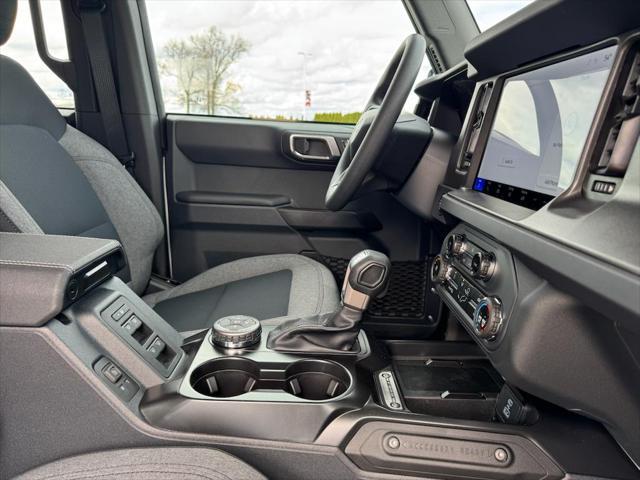 new 2025 Ford Bronco car, priced at $39,493