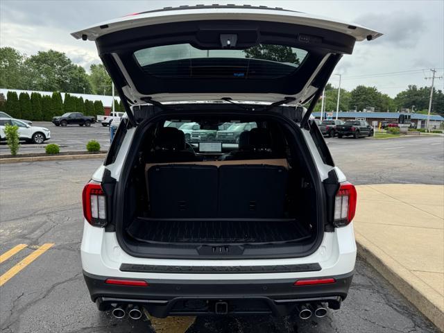 new 2025 Ford Explorer car, priced at $57,915