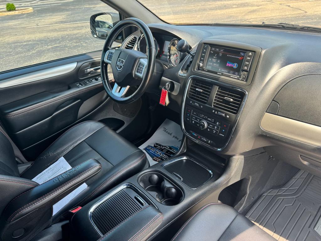 used 2019 Dodge Grand Caravan car, priced at $14,260