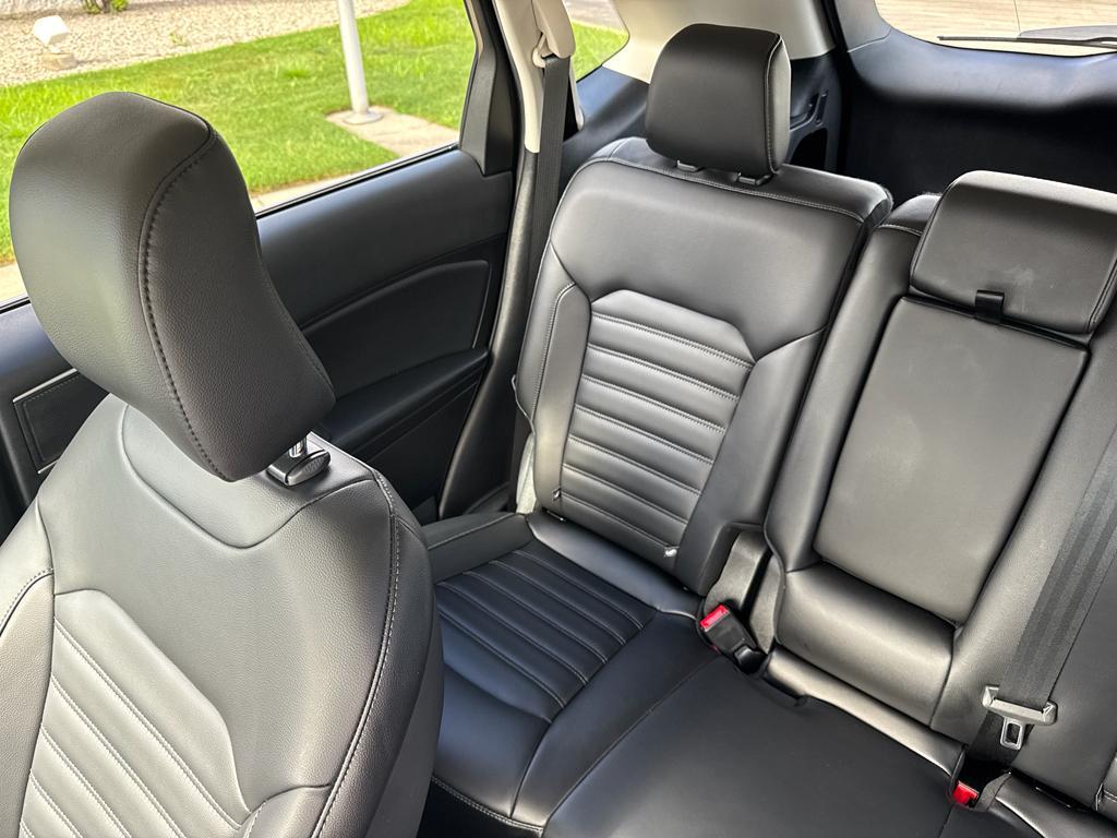 used 2022 Ford Edge car, priced at $28,918