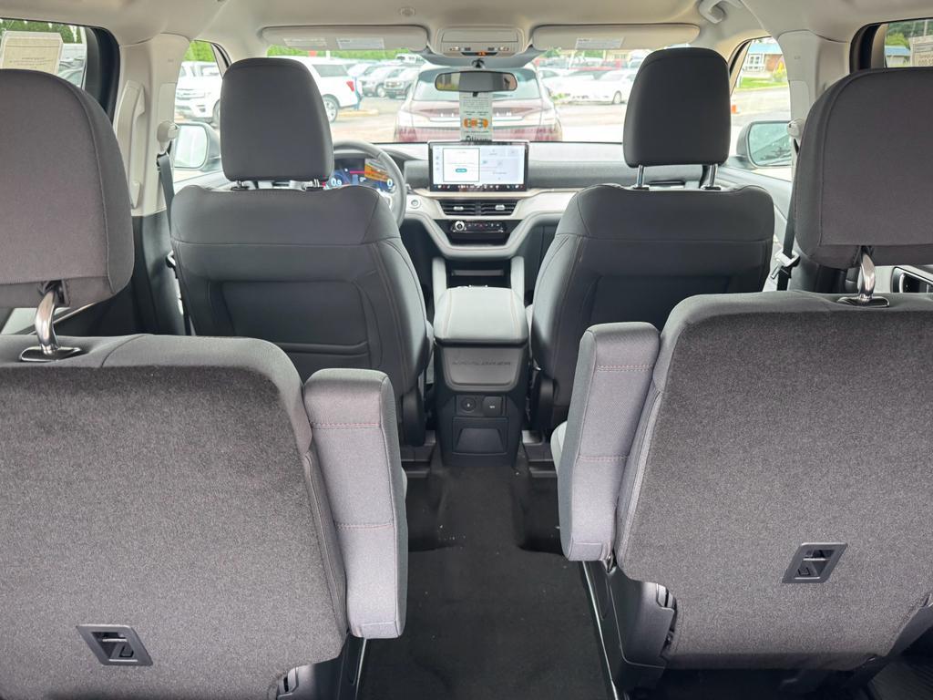 new 2025 Ford Explorer car, priced at $42,645