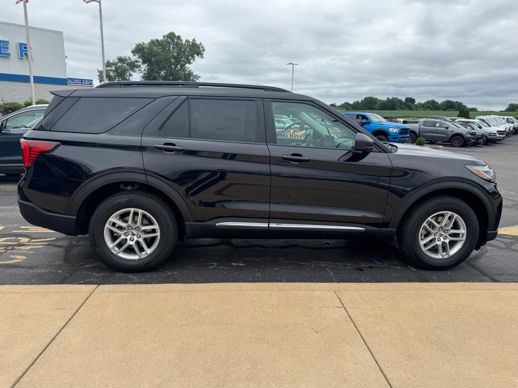 new 2025 Ford Explorer car, priced at $42,645