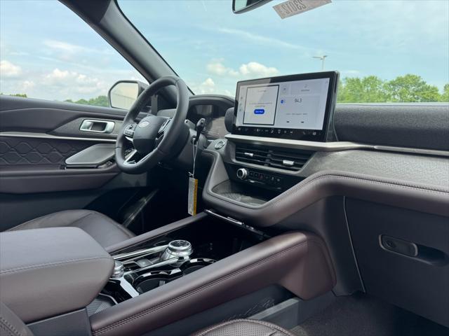 new 2025 Ford Explorer car, priced at $56,773