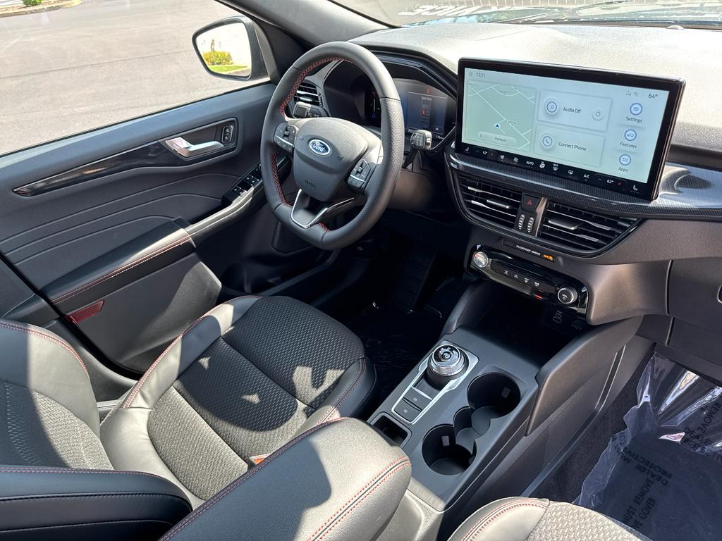 new 2025 Ford Escape car, priced at $31,460
