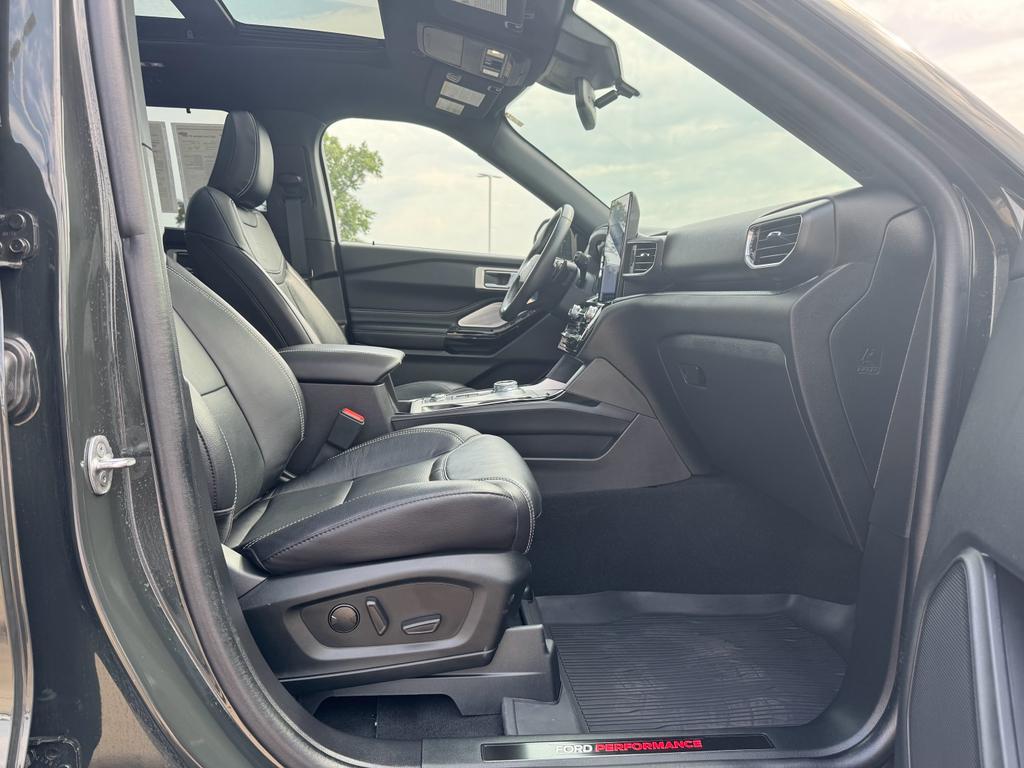 used 2023 Ford Explorer car, priced at $46,492